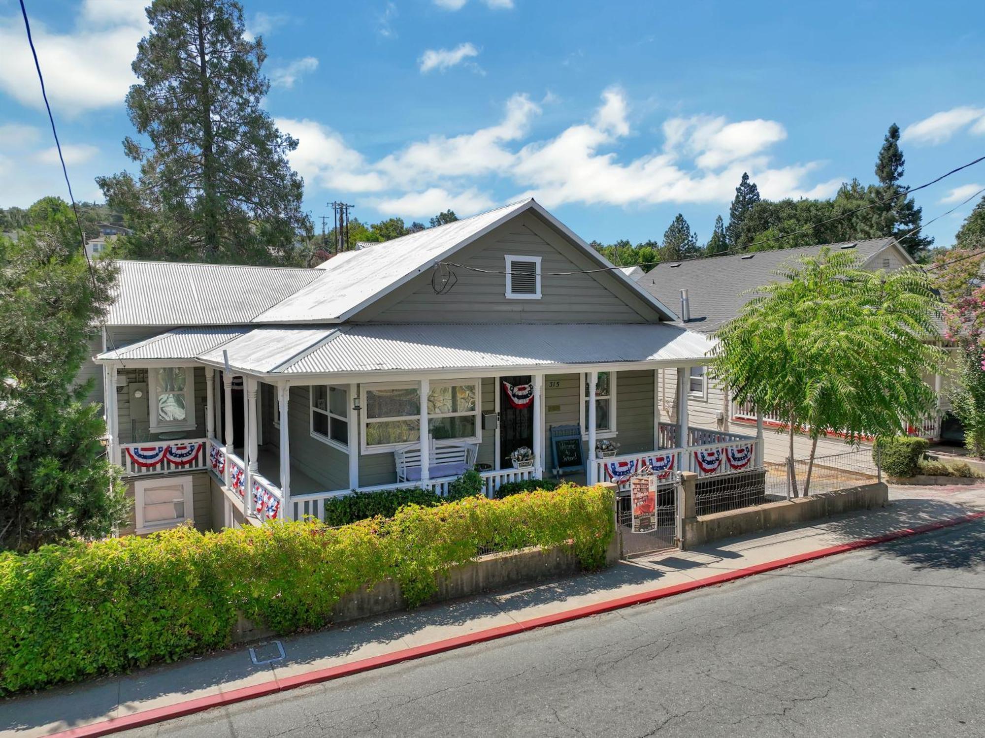 Spacious Downtown Jackson Retreat- Historic Hangout Exterior foto