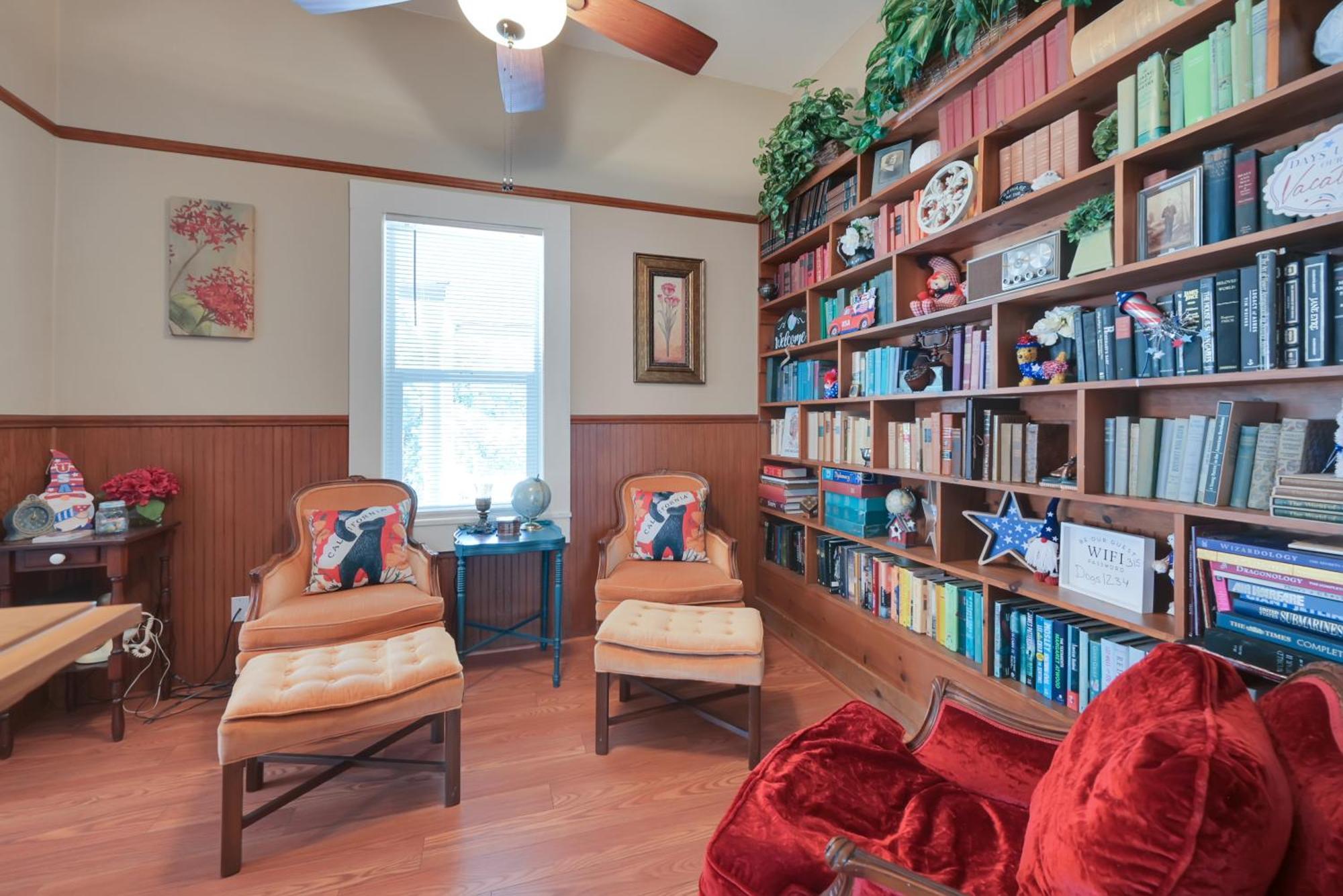 Spacious Downtown Jackson Retreat- Historic Hangout Exterior foto